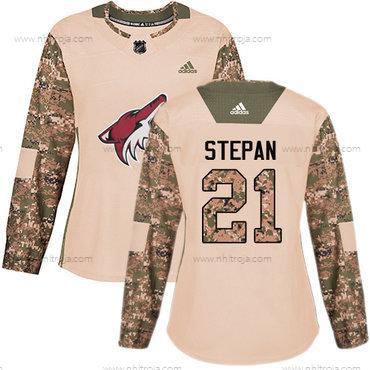 Adidas Dam Arizona Coyotes #21 Derek Stepan Camo Autentisk 2017 Veterans Day Stitched NHL Tröjor