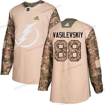 Adidas Herrar Tampa Bay Lightning #88 Andrei Vasilevskiy Camo Autentisk 2017 Veterans Day Stitched NHL Tröjor